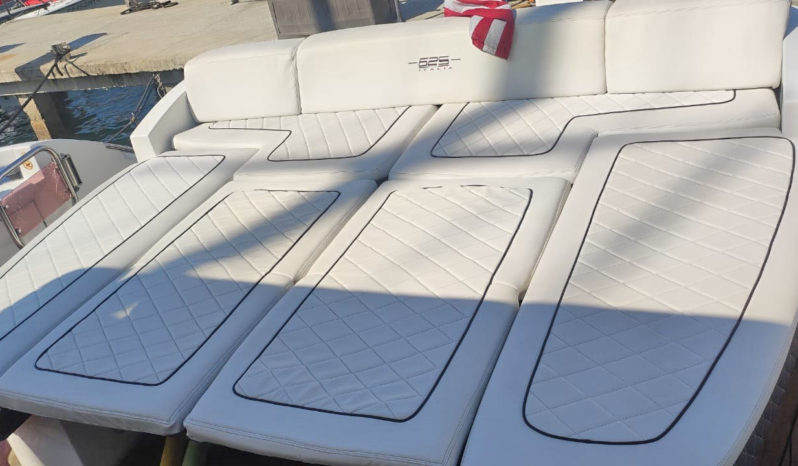 
								AZIMUT 62 full									