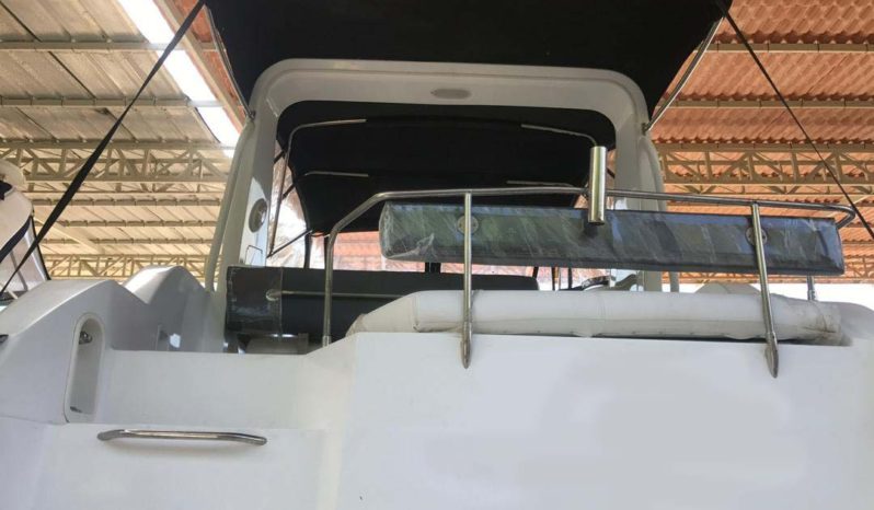 
								BAYLINER 3055 31 full									