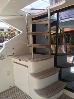 
										BENETEAU FLY 49 full									