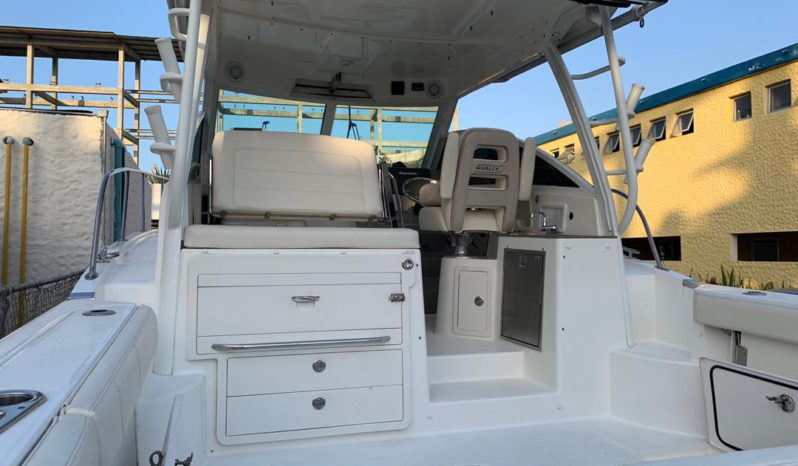 
								BOSTON WHALER 31.5 full									