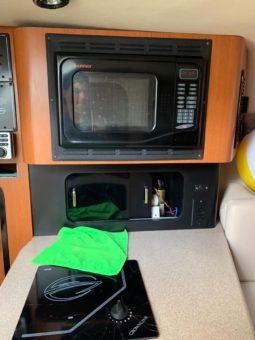 
										CROWNLINE LS 32 full									