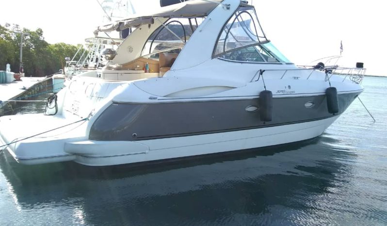 
								CRUISERS YACHTS 37 EXPRESS full									