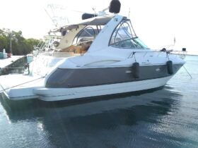 CRUISERS YACHTS 37 EXPRESS