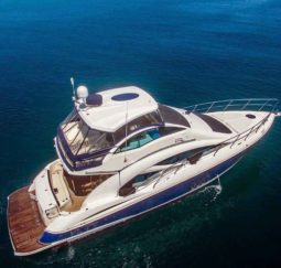 
										CRUISERS YACHTS SPORT SEDAN 50 full									