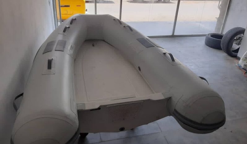 
								DINGHY FABRICACION NACIONAL 9 full									