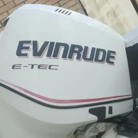 EVINRUDE E-TEC 200