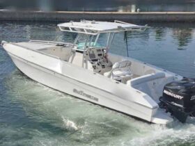 EXTREME MARINE CUDDY 30