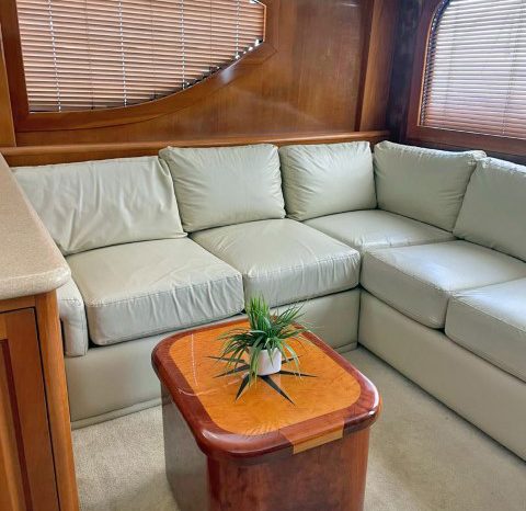 
								HATTERAS CONVERTIBLE 50 full									