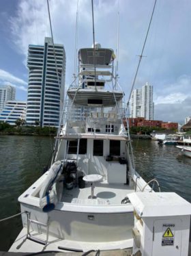 HATTERAS CONVERTIBLE SPORT FISHERMAN 42