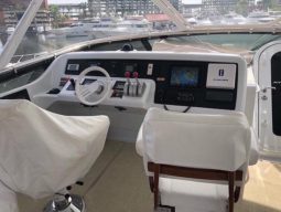 
										HATTERAS MOTOR YACHT 63 full									