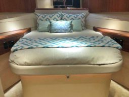 
										HATTERAS MOTOR YACHT 63 full									