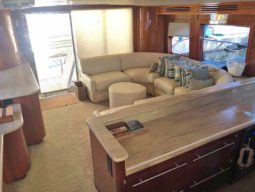 
										HATTERAS MOTOR YACHT 63 full									