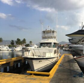 HATTERAS MOTOR YATCHS 43