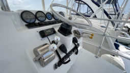 
										LUHRS 36 full									