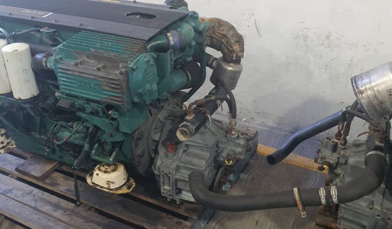 
								PAREJA MOTOR VOLVO PENTA 370HP full									