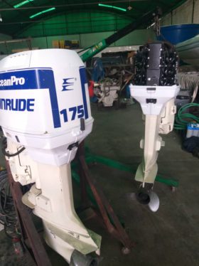 PAREJA MOTORES EVINRUDE 175HP