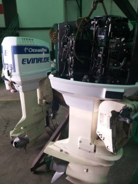 PAREJA MOTORES EVINRUDE 175HP