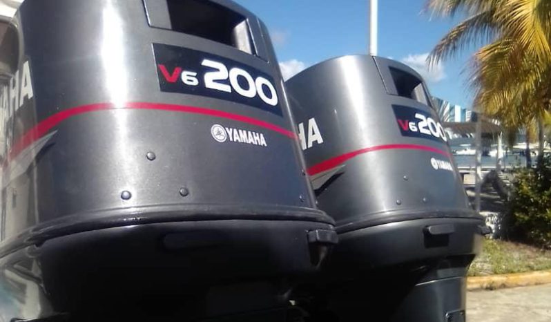 
								PAREJA MOTORES YAMAHA V6 200HP full									