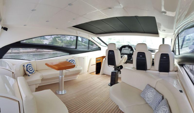 
								PERSHING 62 full									