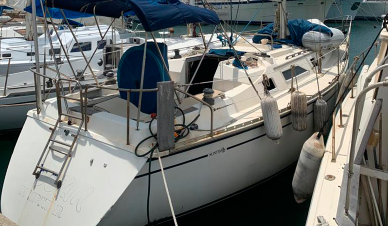 
								VELERO HUNTER 31.5 full									