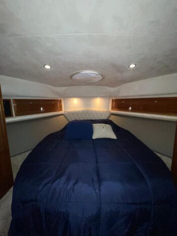 
								RIVIERA FLYBRIDGE 42 full									