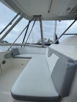 
										RIVIERA FLYBRIDGE 42 full									