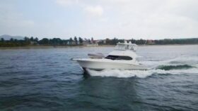 RIVIERA FLYBRIDGE 42