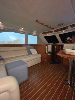 
										RIVIERA FLYBRIDGE 42 full									