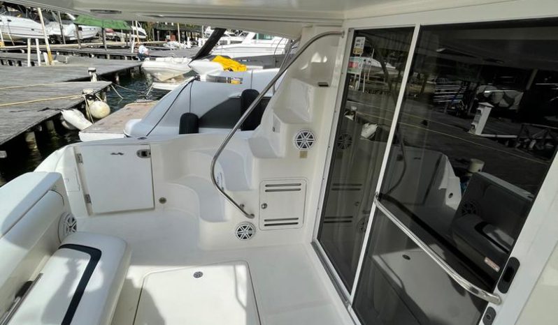 
								SEA RAY SEDAN BRIDGE 44 full									