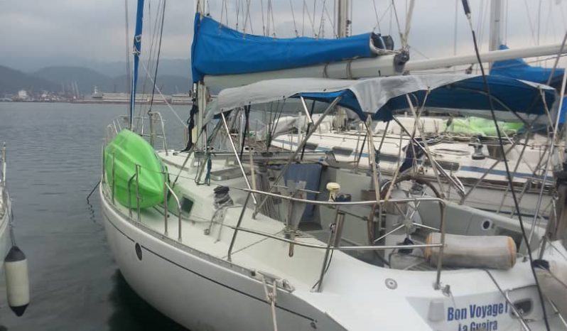 
								VELERO BENETEAU 38.5 full									