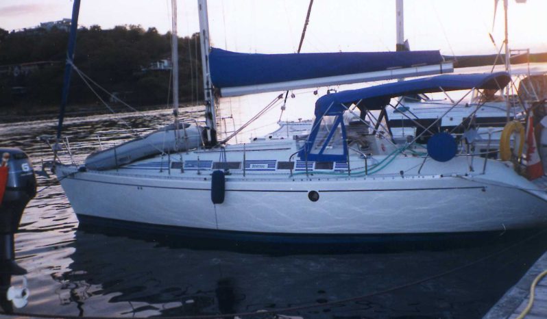 
								VELERO BENETEAU 38.5 full									