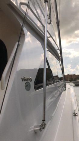 
								VIKING CONVERTIBLE 52 full									