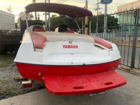 YAMAHA 18