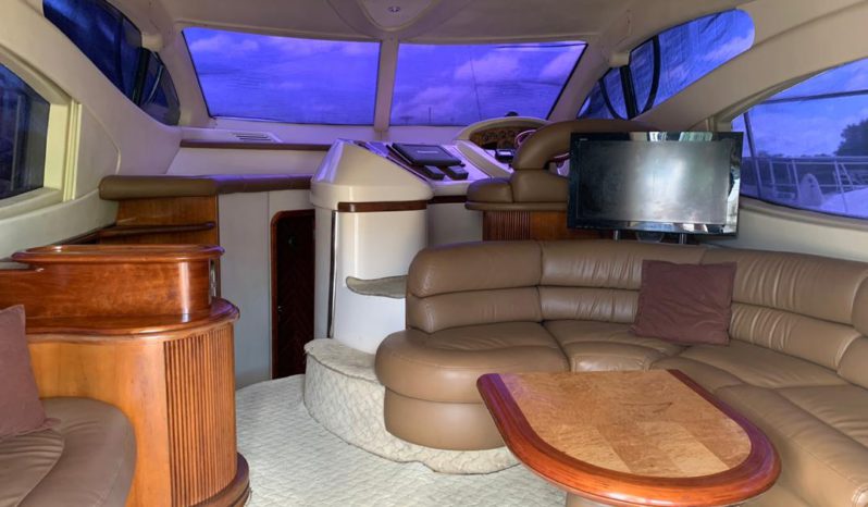 
								AZIMUT 46 full									