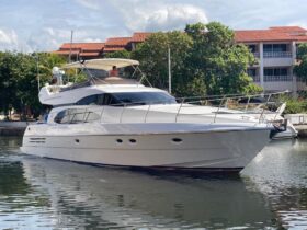 AZIMUT 58