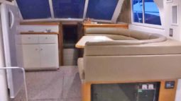 
										CARVER VOYAGER 37 full									