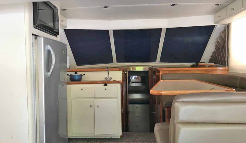 
								CARVER VOYAGER 37 full									