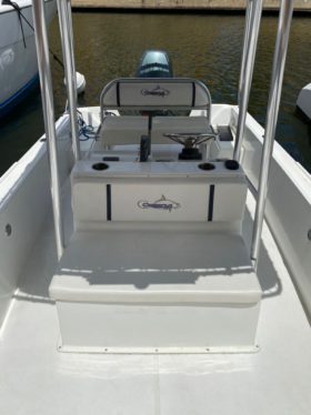 CHAMPION MARINE 20