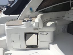 
										CRUISERS YACHTS 35.9 full									