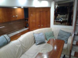 
										CRUISERS YACHTS 46 full									