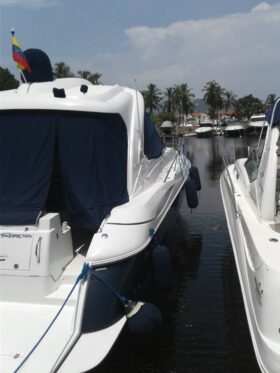 CRUISERS YACHTS 46