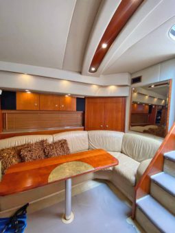 
										CRUISERS YACHTS EXPRESS 46 full									