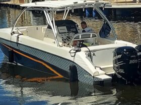 EXTREME MARINE CUDDY 38