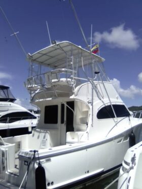 LUHRS CONVERTIBLE 35