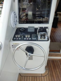 
										RIVIERA ENCLOSED SPORT FISHERMAN 60 full									