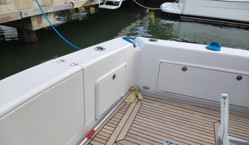 
								RIVIERA ENCLOSED SPORT FISHERMAN 60 full									