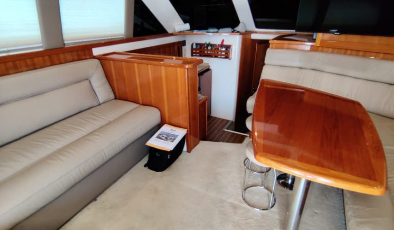 
								RIVIERA FLYBRIDGE 40 full									