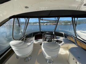 SEA RAY SEDAN BRIDGE 44