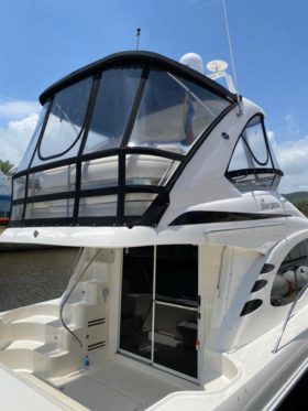 SEA RAY SEDAN BRIDGE 44