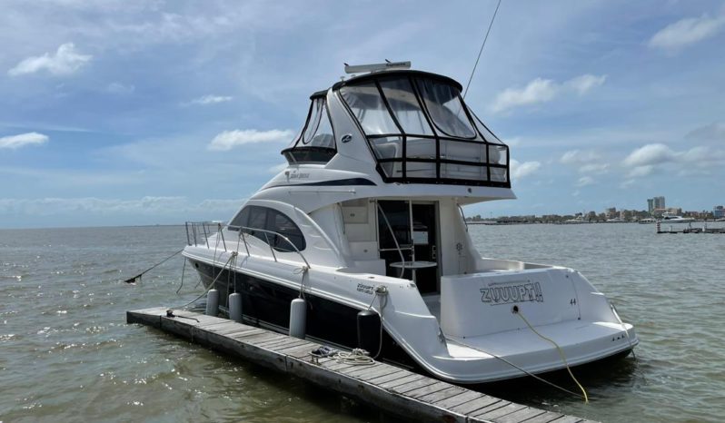 
								SEA RAY SEDAN BRIDGE 44 full									